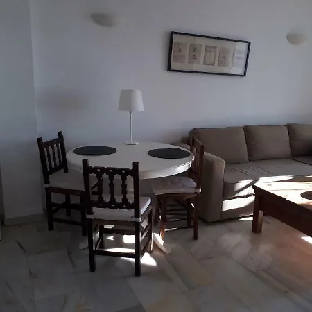 Apartamento En De 1 Dorm, Piscina, Playa Cerca アパート トレモリノス