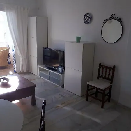 Apartamento En De 1 Dorm, Piscina, Playa Cerca * トレモリノス